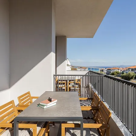 Apartmán The 8 *