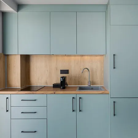 The 8 Διαμέρισμα