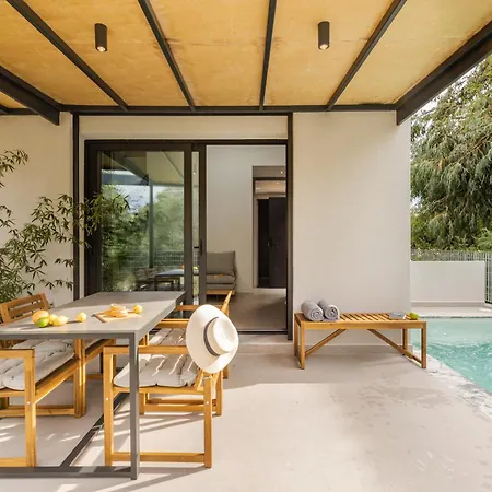 Διαμέρισμα The 8 Πολύχρονο