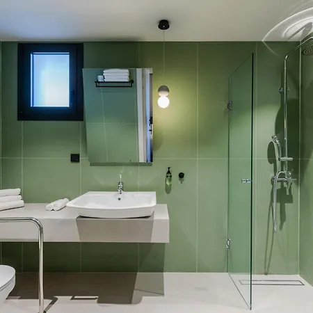 Apartment The 8 Polychrono