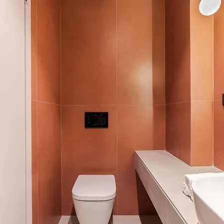 Apartment The 8 Polychrono